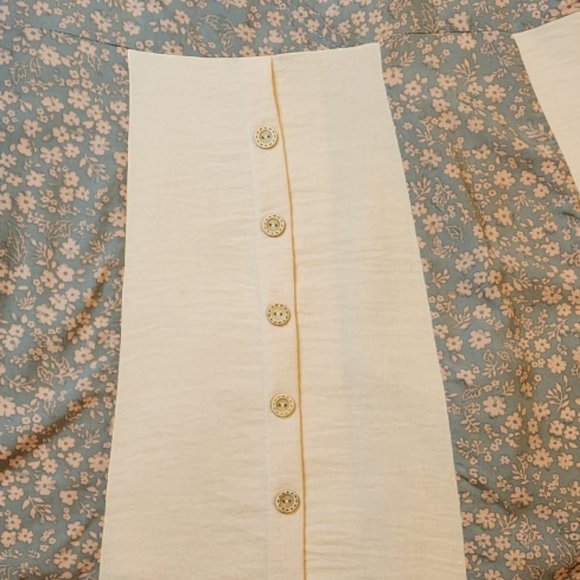 NWT Sage Cream Ditzy Floral Button Accent Women’s Cute Summer Blouse Top Size: L - Picture 7 of 8